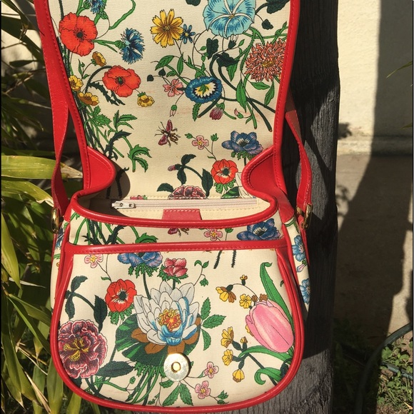 Gucci vintage floribundas print - Picture 7 of 8